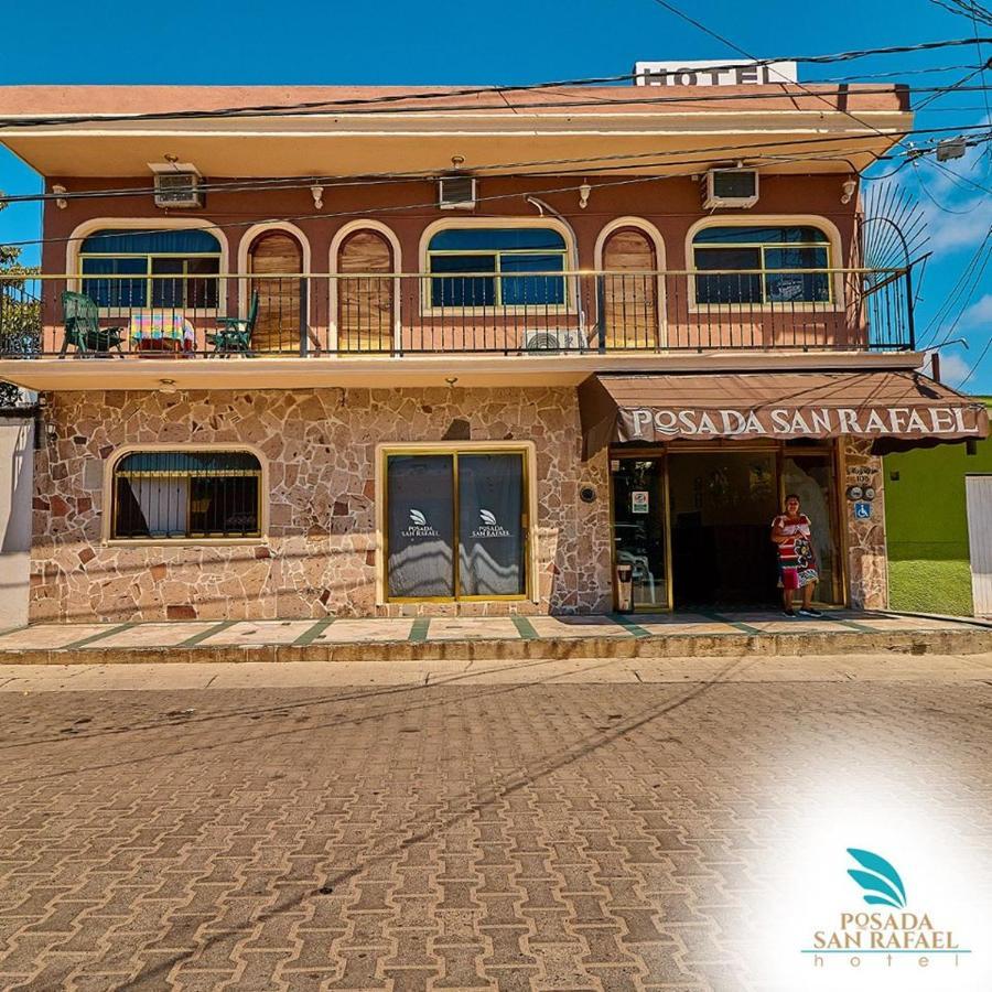 Hotel Posada San Rafael Barra de Navidad Exteriör bild